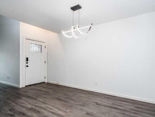 Photo - 10811 Richmond Ave Unit 109