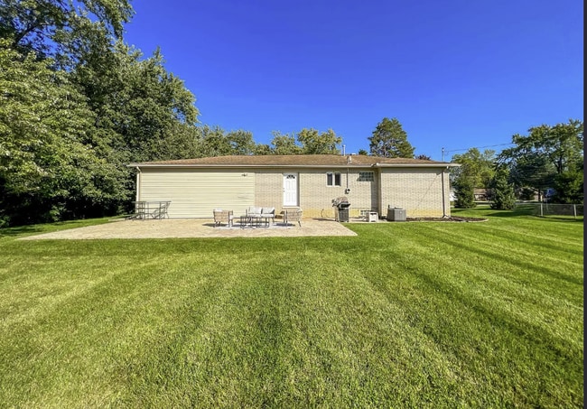 Photo - 23959 Springbrook Dr