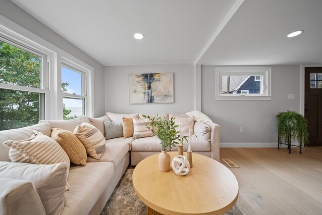 Photo - 58 Breezy Hill Terrace