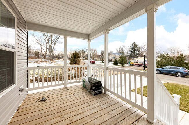 Photo - 395 Elder St