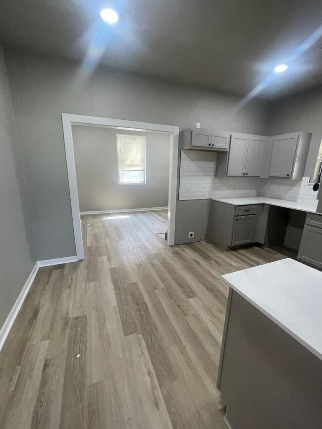 Photo - ADORABLE 2 BED 1 BATH HOME FOR LEASE!!