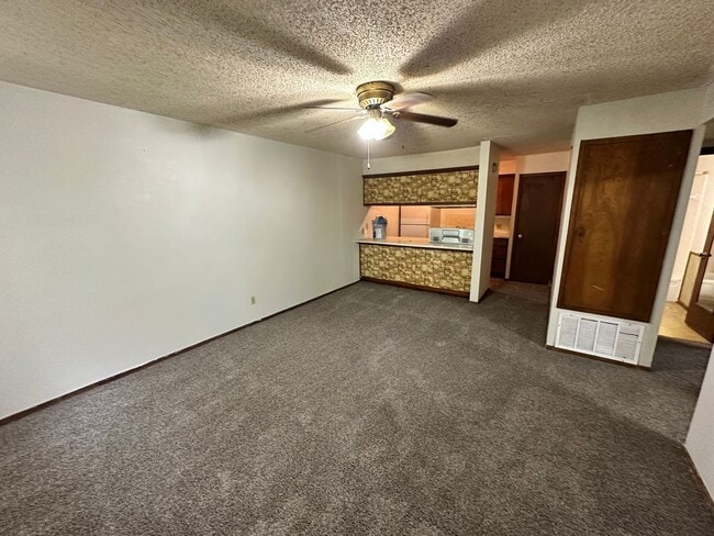 Photo - Charming 2 Bed, 1 Bath Near OU Campus