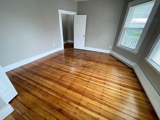 Photo - 6 Bowdoin Park Unit 1