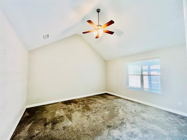 Photo - 110 Frank St