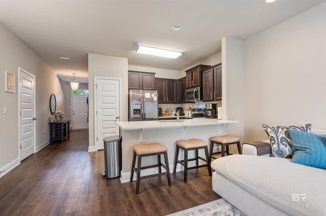 Photo - 6780 Spaniel Dr