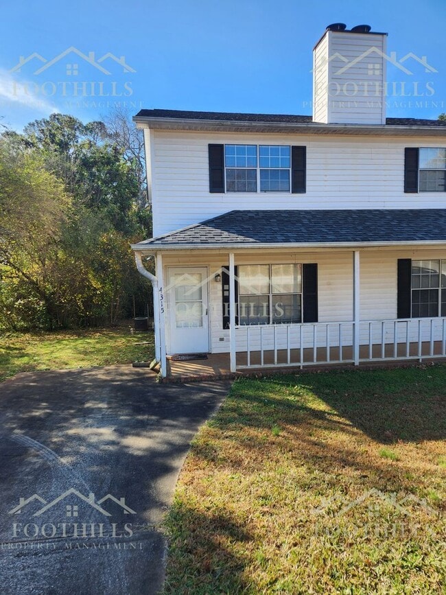 Photo - 4315 Lexington Way