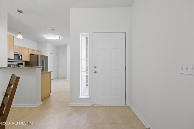 Photo - 334 Scrub Jay Dr