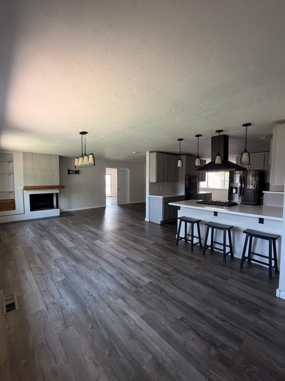 Photo - 233 Greydene Ave