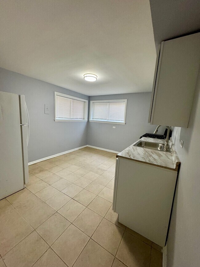 3049 Harlem Ave