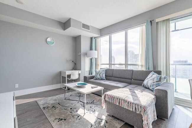 Photo - 12 John St Unit ID1037095P