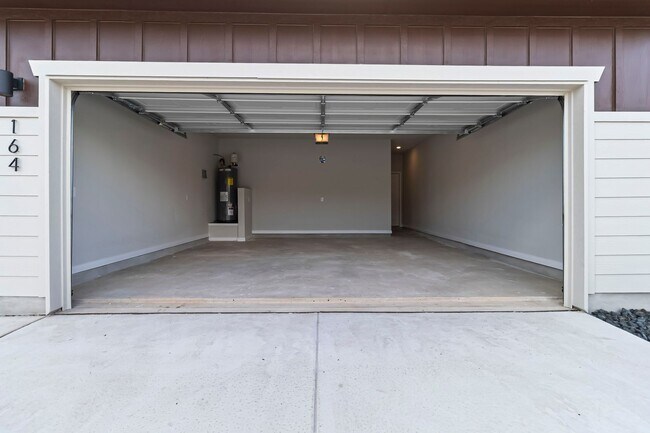 Photo - Brand New Amanda Park Townhome | 3 Bed, Private Yard & Modern Finishes