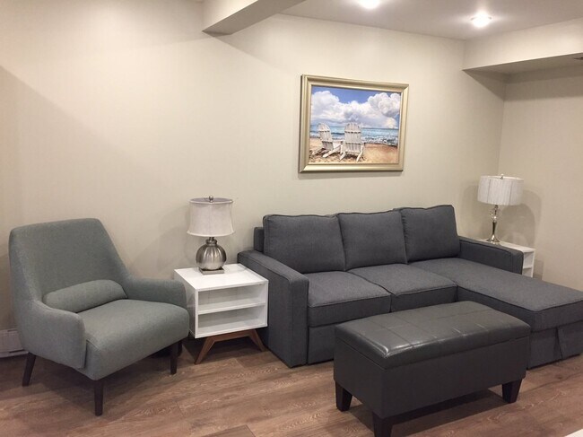 Photo - 2883 Dollarton Hwy