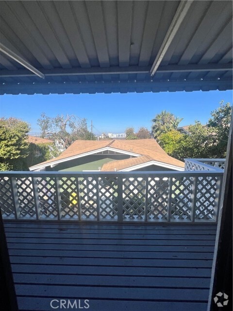 Building Photo - 425 S Cabrillo Ave Rental