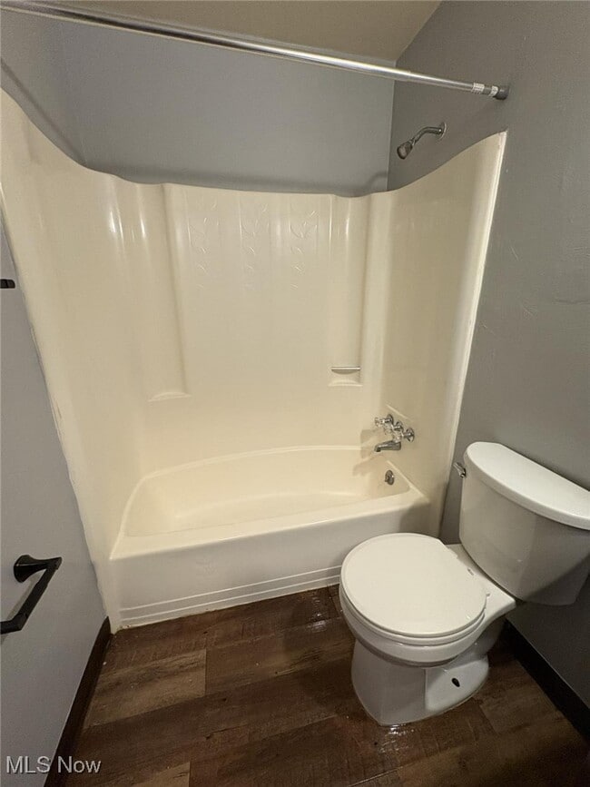 Building Photo - 271 Folsom St NW Unit 6