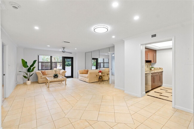 Photo - 5100 N Ocean Blvd Unit 200