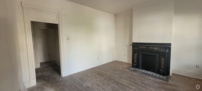 Building Photo - 150 Comrie Ave Unit 150 Rental