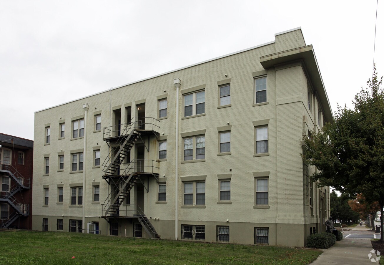 Photo - Marlborugh Flats