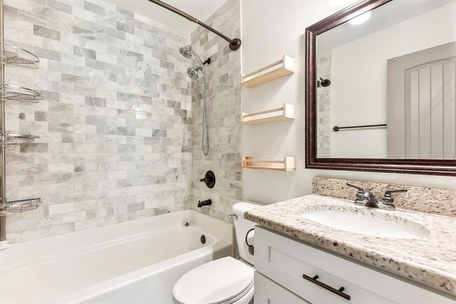 Photo - 12603 Tomanet Trail