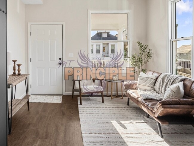 Photo - Park Street Tri-plex Unit 533 W. Park  A