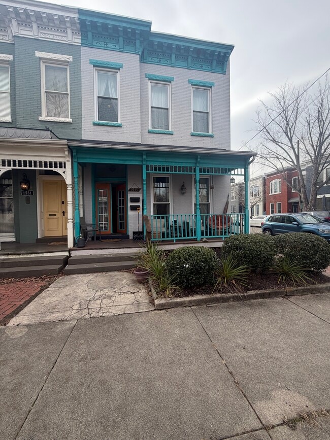 Building Photo - 1533 Floyd Ave Unit Apt 2