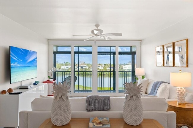 Photo - 3240 Gulf of Mexico Dr Unit B404