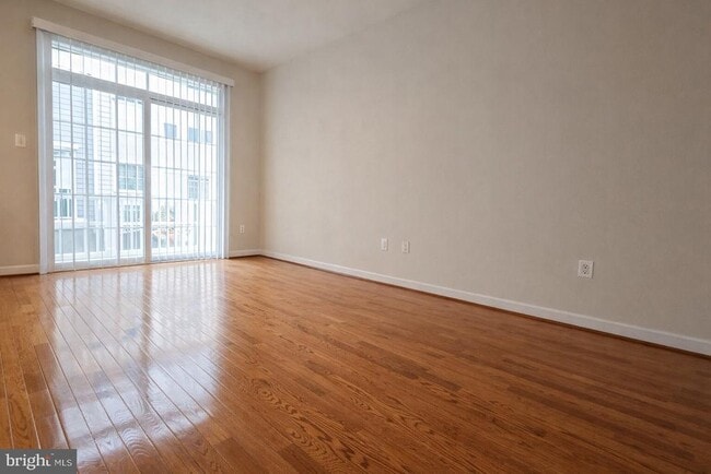 Photo - 2144 Little Sorrel Way