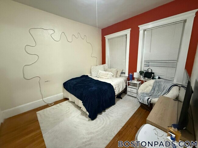 Photo - 463 Park Dr Unit 5