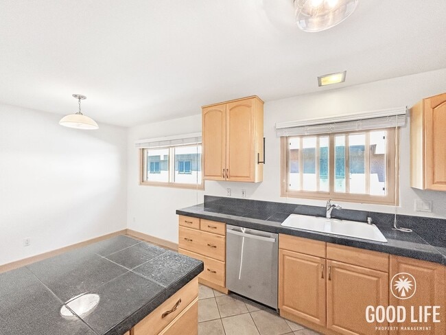 Photo - Beautiful 2B/1.5BA Condo W/ AC & Reserved Parking in Point Loma! Unit 14