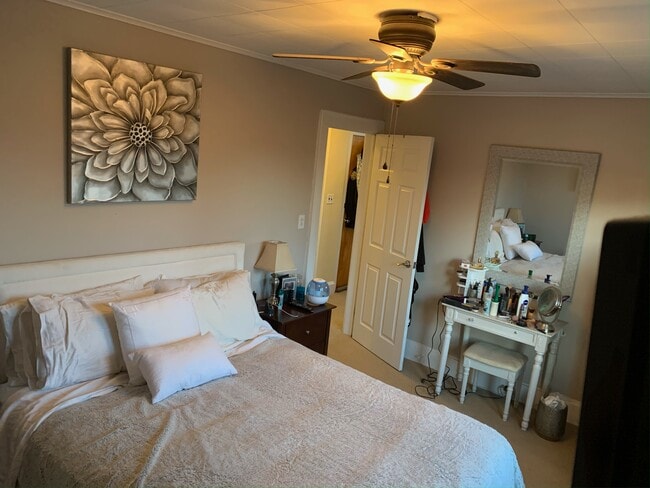 Photo - 138 Lyon Pl Unit 138 Lyon place Lynbrook #