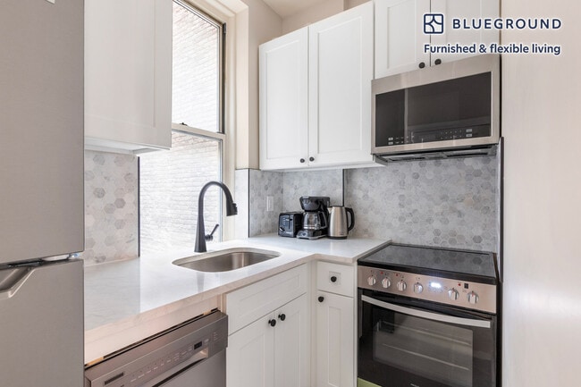 Photo - 77 Barrow St Unidad FL2-ID2109