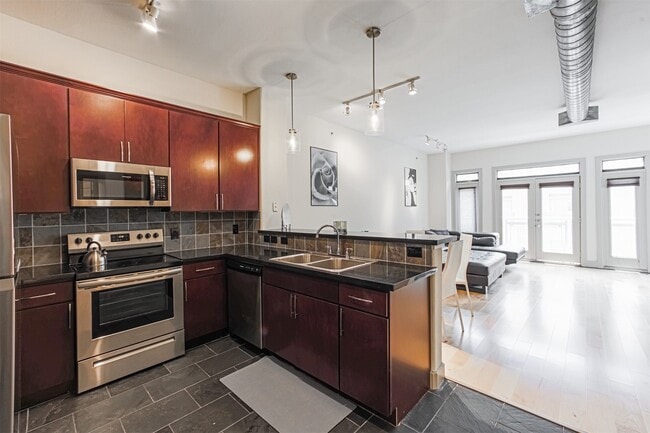 Building Photo - 1901 Post Oak Blvd Unit 3115