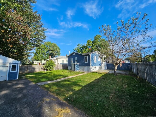 Photo - 619 Birdseye St