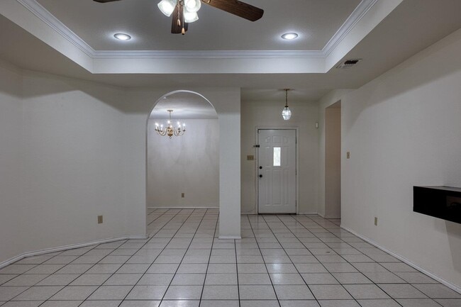 Photo - 109 Burwood Ln
