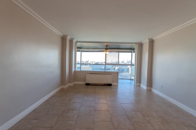 Photo - 380 Mountain Rd Unidad 508