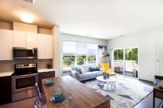 6 North Apts