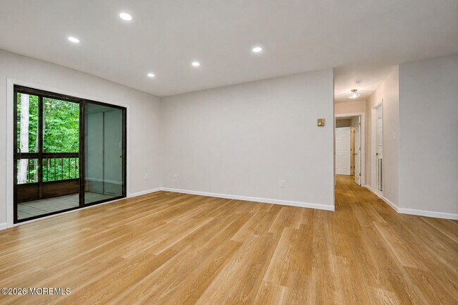 Building Photo - 99 Arrowood Rd