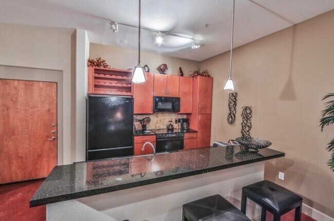 1901 Post Oak Blvd Unit 1406