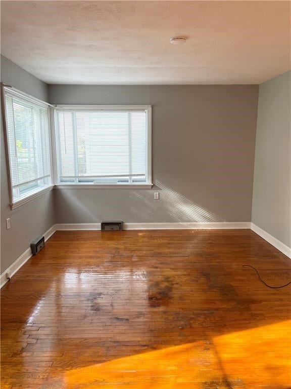 Photo - 560 Beecher St