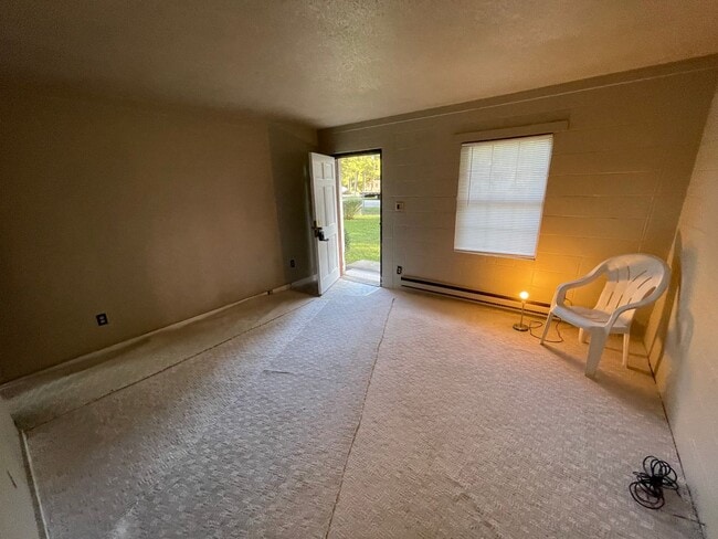 Photo - 2 Bedroom House near Little Easonburg Intersection