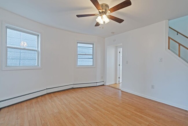 Photo - 337 Summit Ave Unit 2