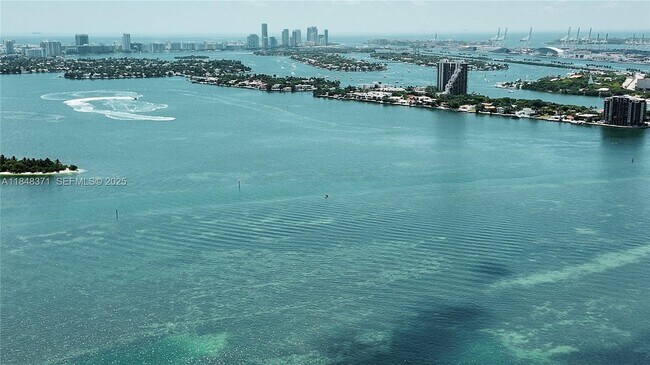 Photo - 700 NE 24th St Unit 4603