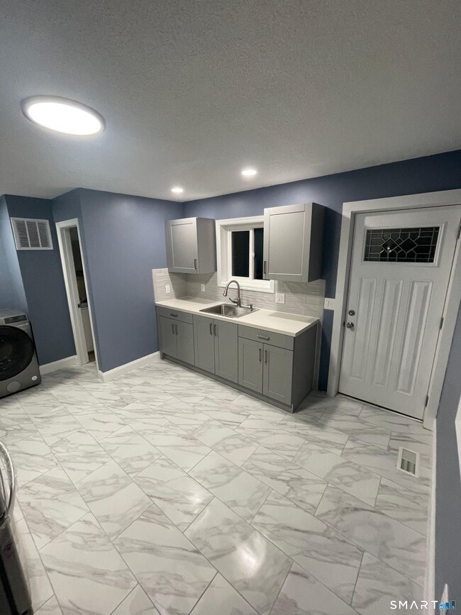 Photo - 47 Merrimac St