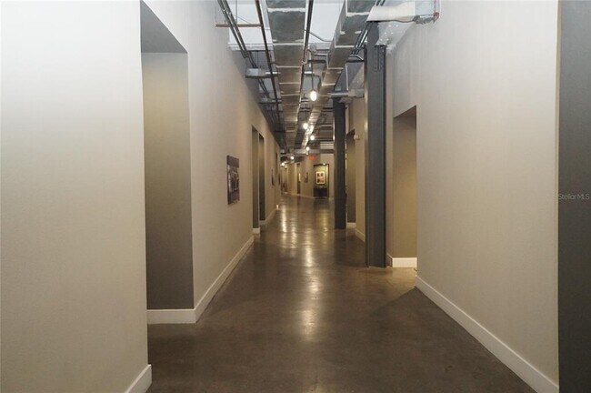 Photo - 1501 W Horatio St Unit 111