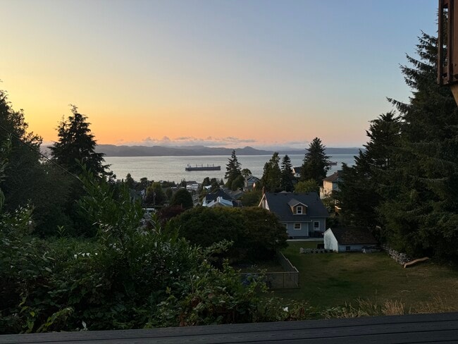 Photo - 1420 Madison Ave Unit Columbia RiverView Studio