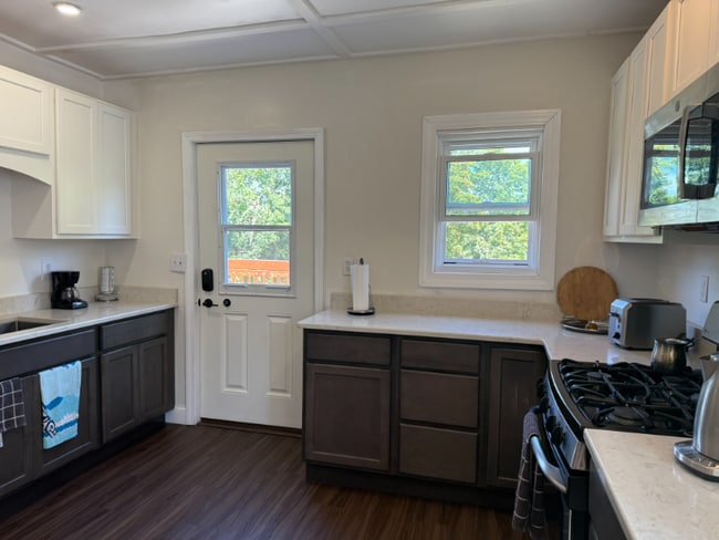 Photo - 71 Willard Ave Unit 3