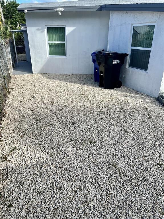 Photo - 2201 NE 135th Ln