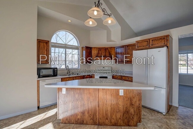 Photo - 794 E Savannah Ct