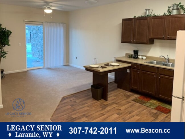Legacy Laramie Senior Kit * Liv - Legacy Laramie Senior Residences