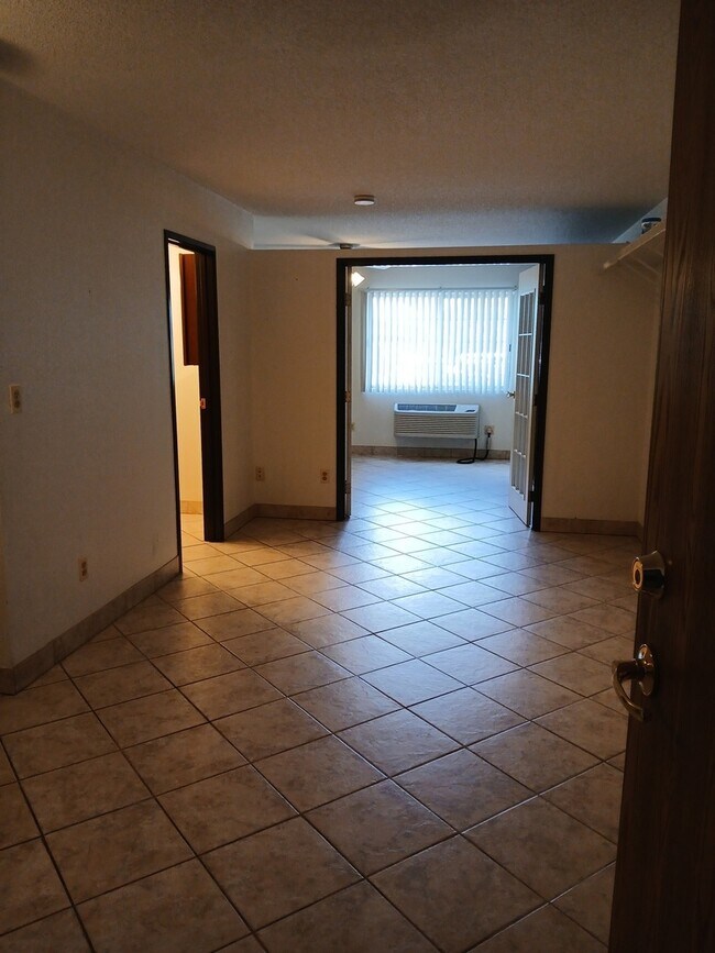 Photo - 3305 Sunset Ave Unit 121