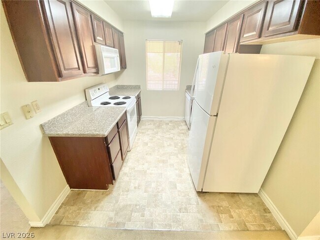 Photo - 5081 River Glen Dr Unit 118